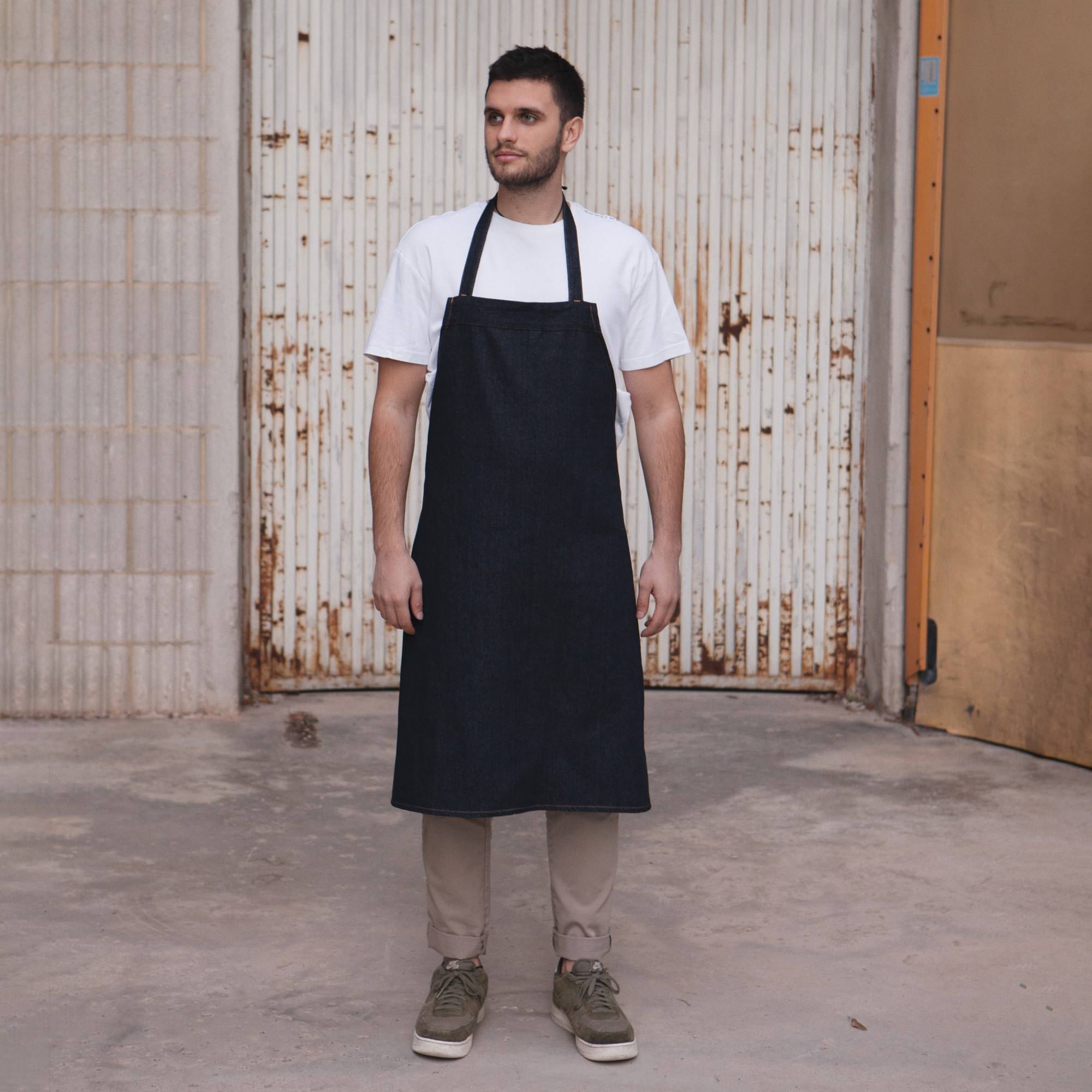 BBQ9090JNS_Link-Kitchen-Wear_Barbecue-Apron-Denim_Main-image-R11-L